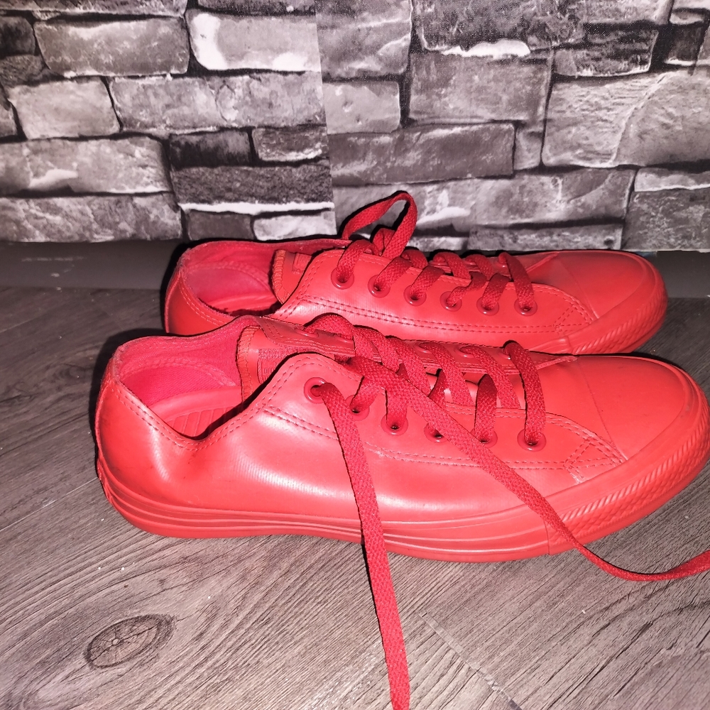 Red Converse - Picture 2 of 3